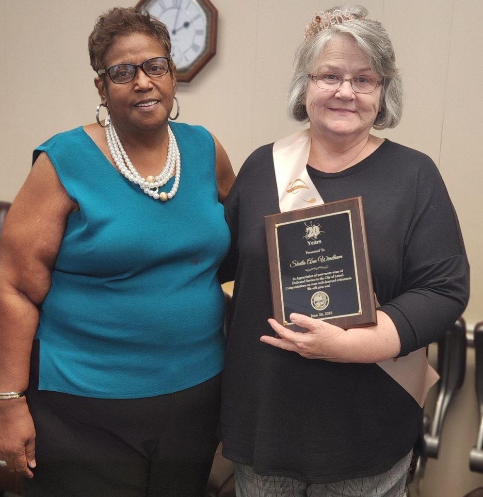 Ms Windham Longtime City Payroll Tech Retires after Two Decades of Service ...